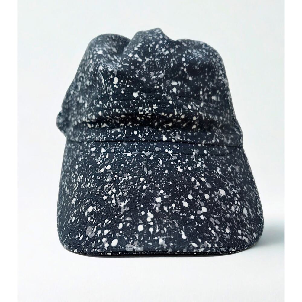 Lululemon Race To Place Run Hat 2.0 Black White Splatter EUC Adjustable - Picture 4 of 15